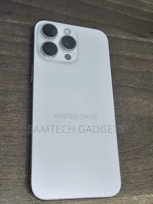 Apple iPhone 15 Pro Max 256 GB White
