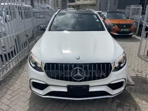 Mercedes-Benz GLC-Class 2019 White