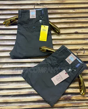 Quality Casual Hard Khaki Men Casual Trouser Available