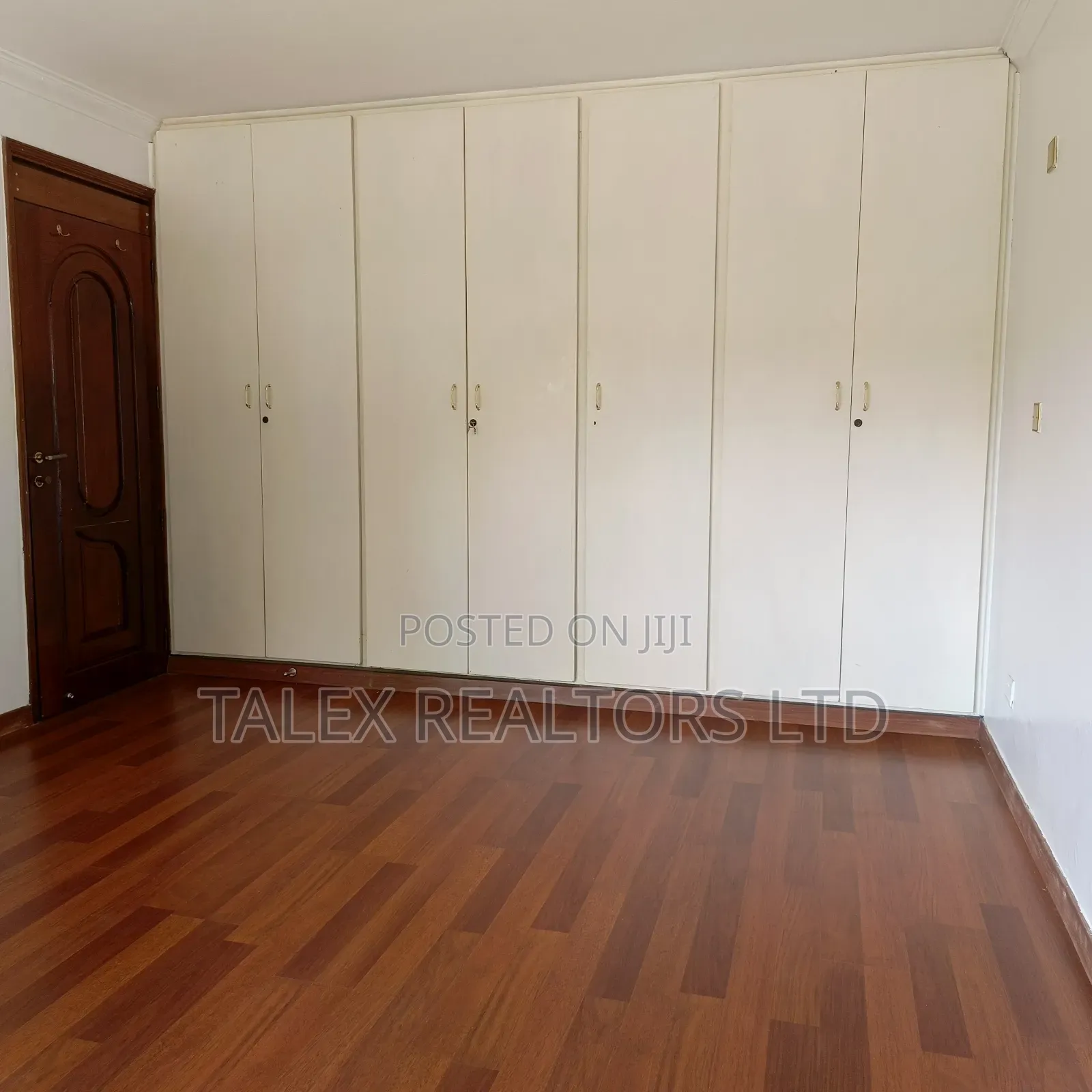 6bdrm Mansion in Call Me, Gigiri for rent