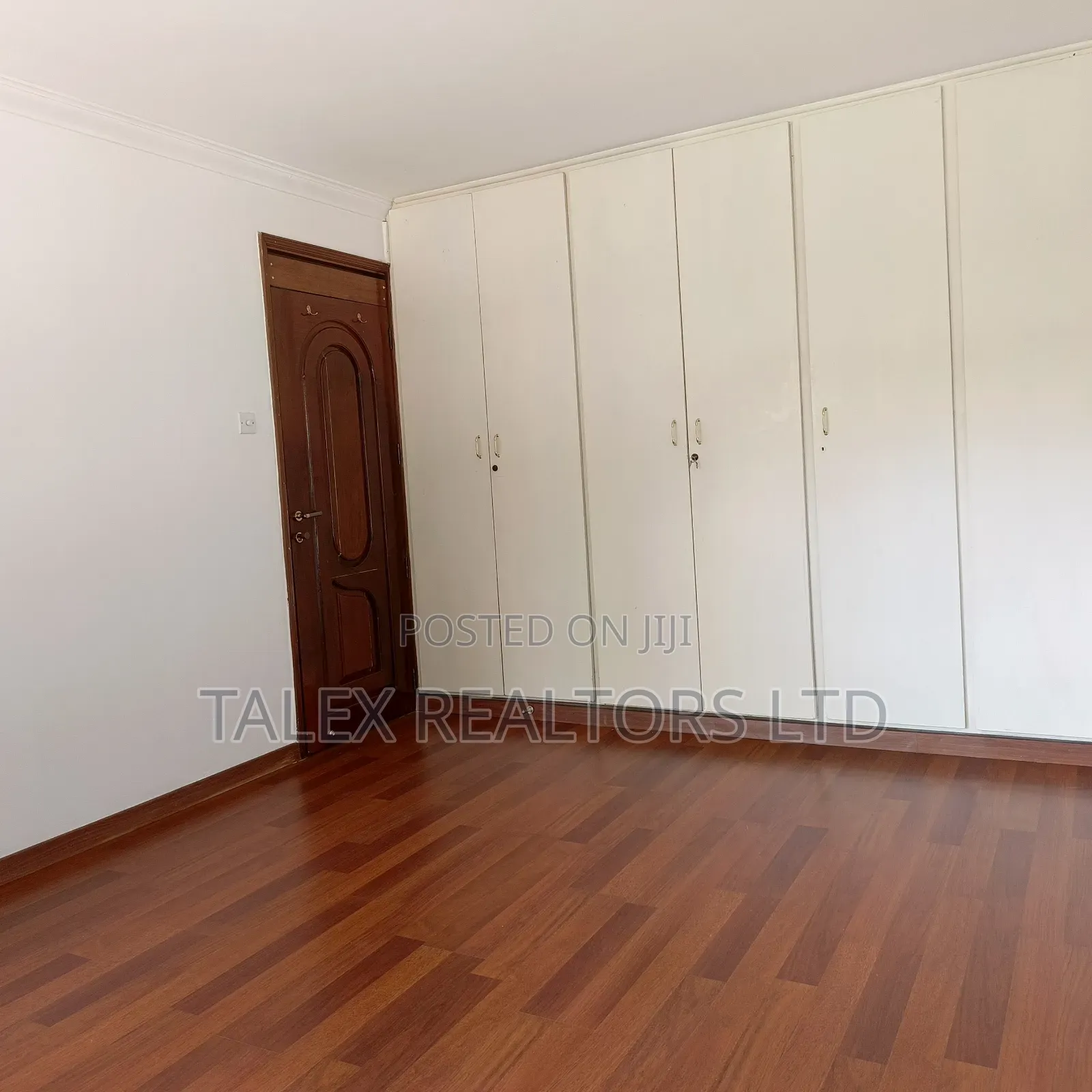 6bdrm Mansion in Call Me, Gigiri for rent