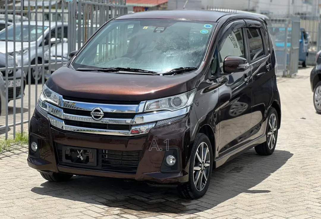 Nissan Dayz Highway Star G 2018 Brown