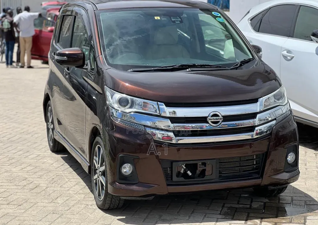 Nissan Dayz Highway Star G 2018 Brown