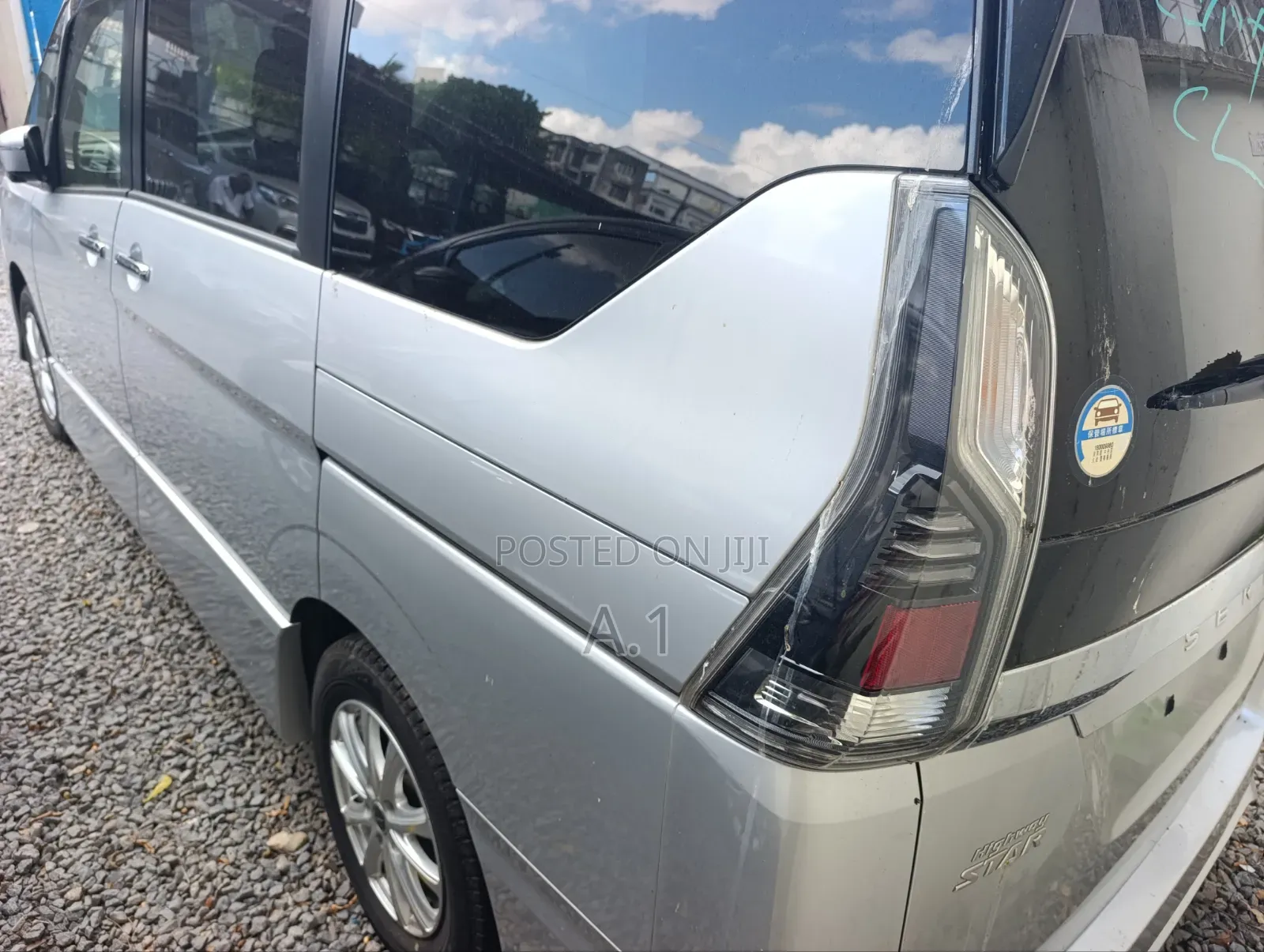 Nissan Serena 2019 Silver