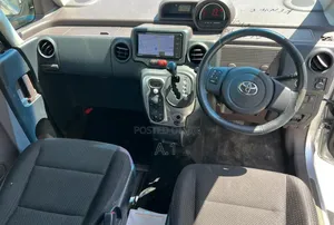 Toyota Spade 1.5 2019 Silver
