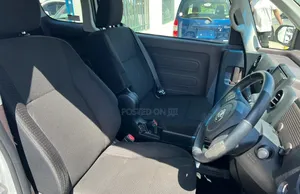 Toyota Spade 1.5 2019 Silver