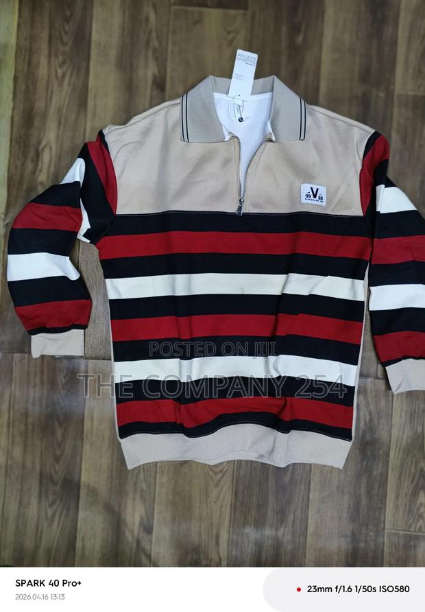 Quality Casual Round Neck Quarter Zip Tommy Finger Sweater - main view