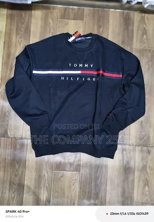 Quality Casual Round Neck Quarter Zip Tommy Finger Sweater