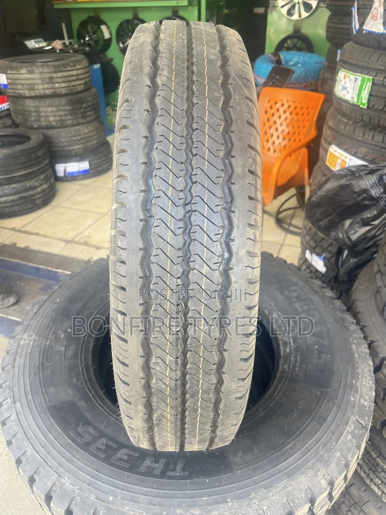 700r15 Double King