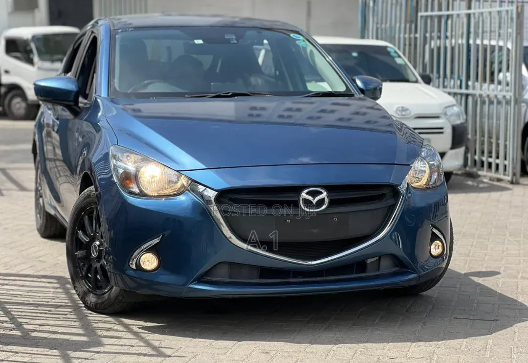 Mazda Demio 2019 Blue
