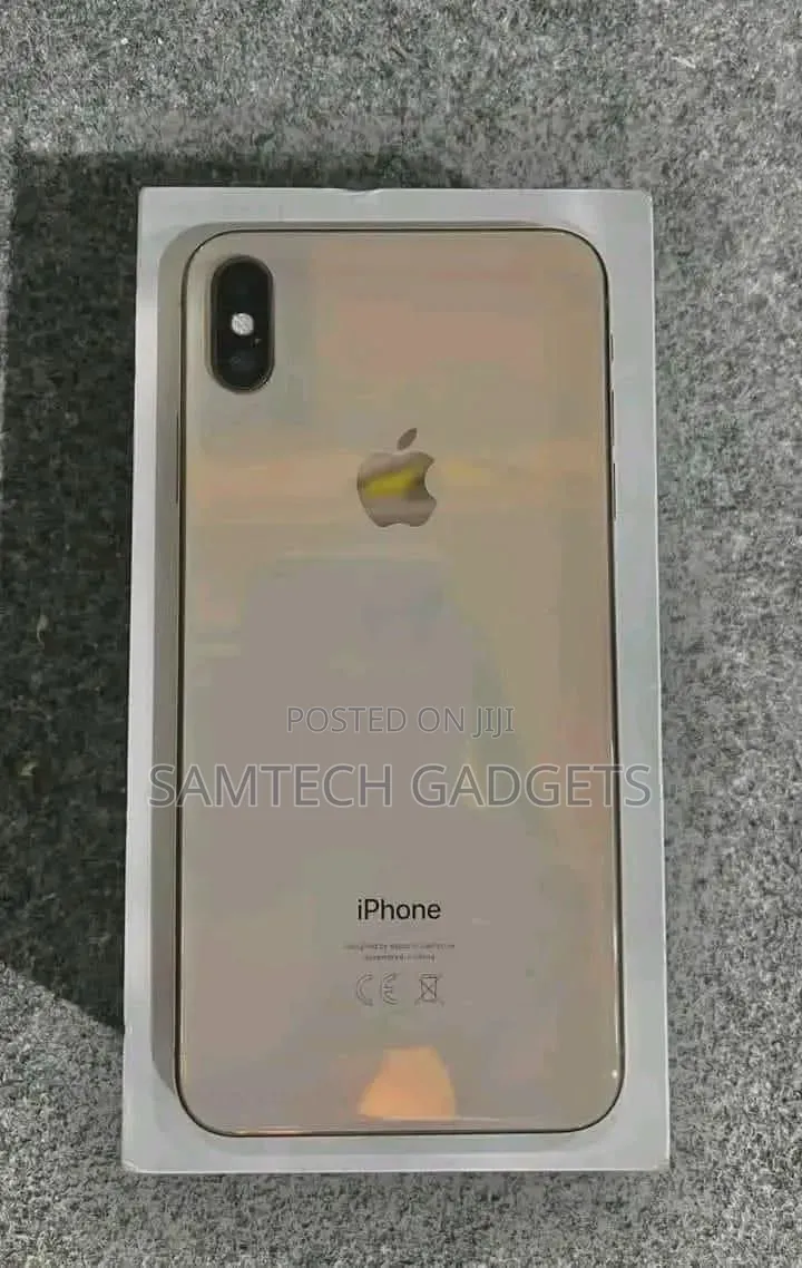 Apple iPhone XS Max 64 GB Gold