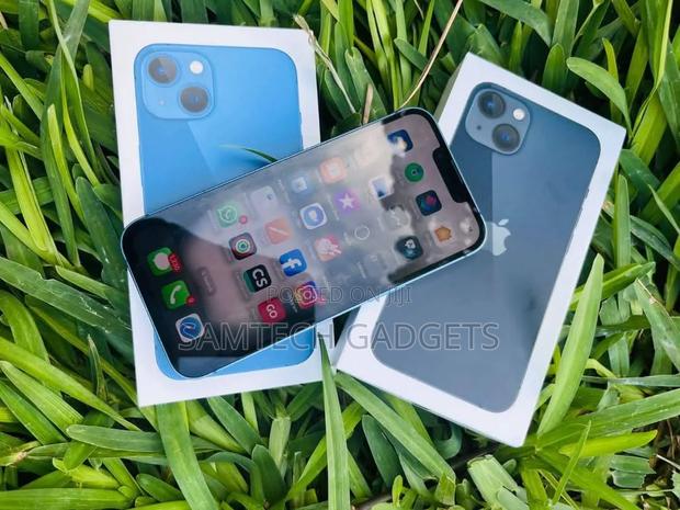 New Apple iPhone 13 128 GB Blue - thumbnail 2