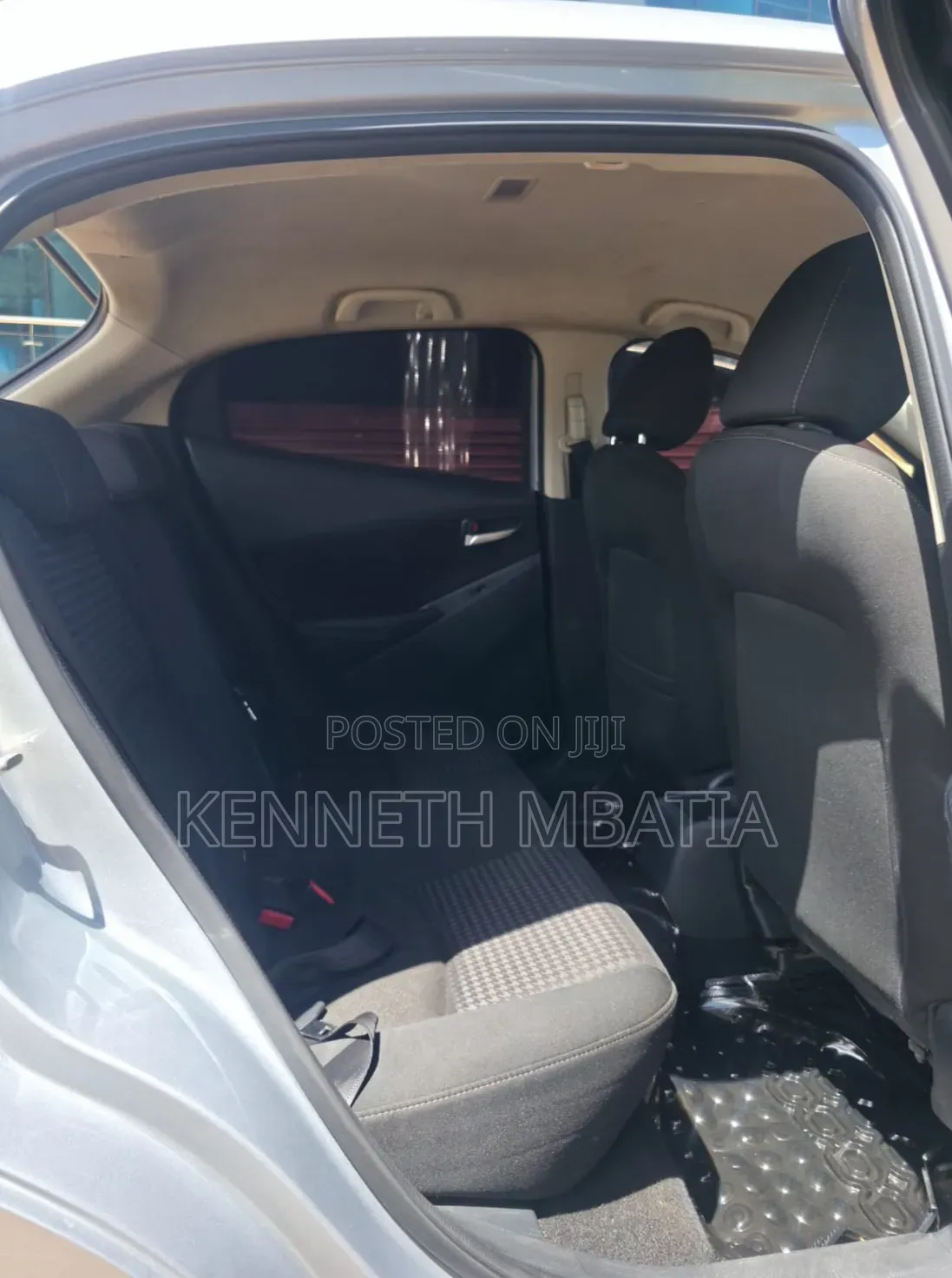 Mazda Demio 2017 Silver