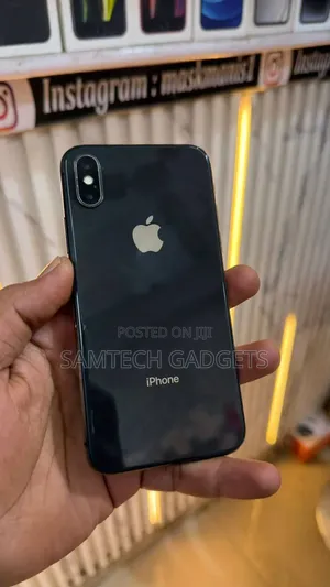 Apple iPhone XS 64 GB Black