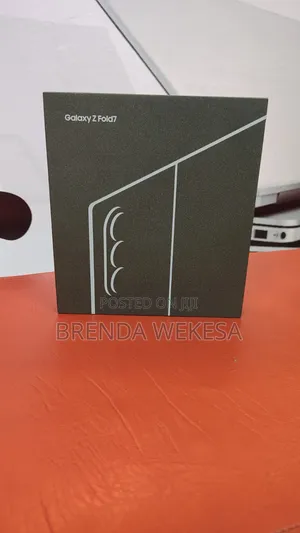 New Samsung Galaxy Z Fold7 256 GB Silver