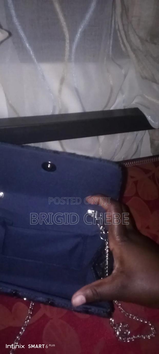 Selling Affordable Bags - main view