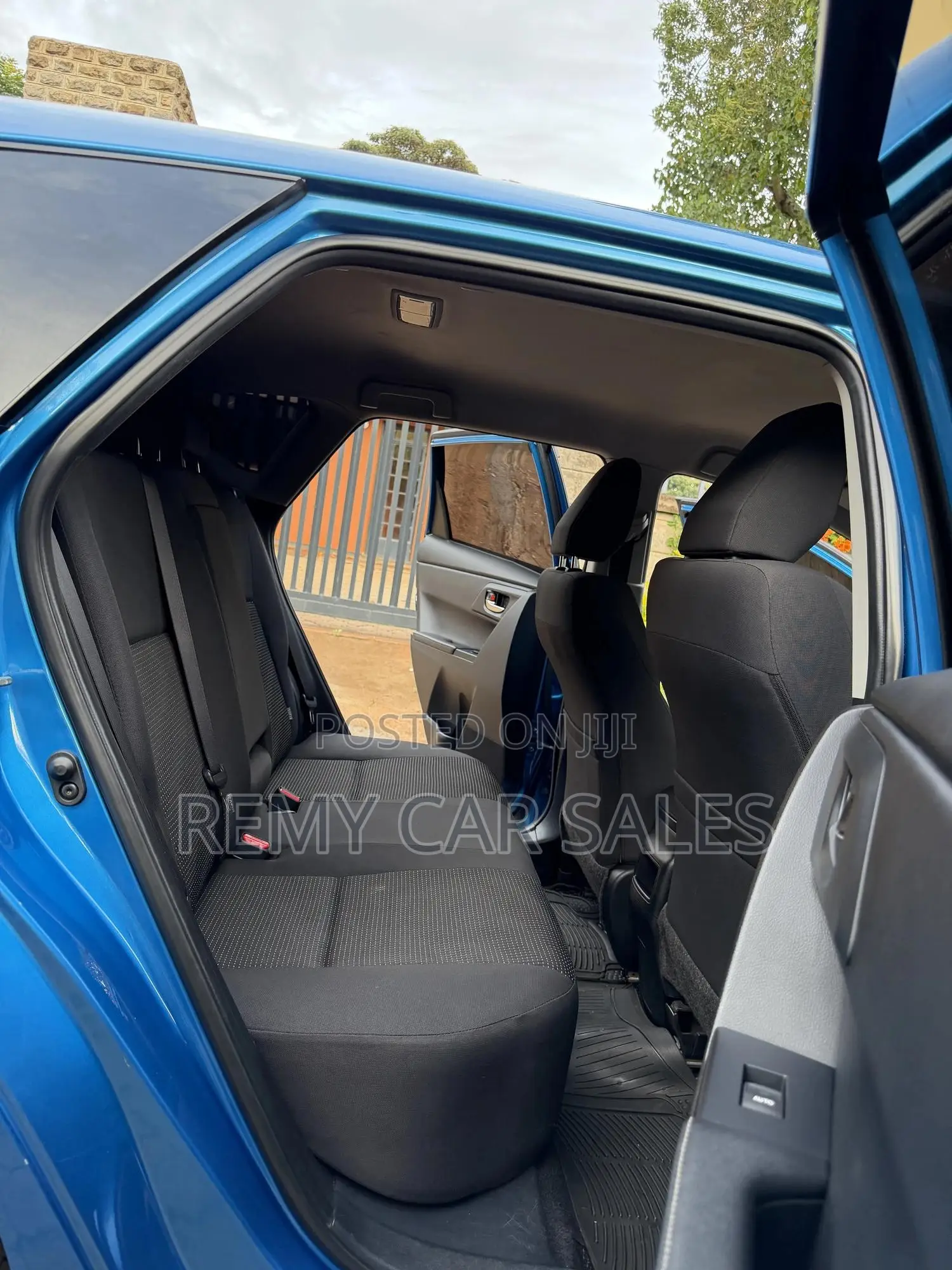 Toyota Auris 2017 Blue