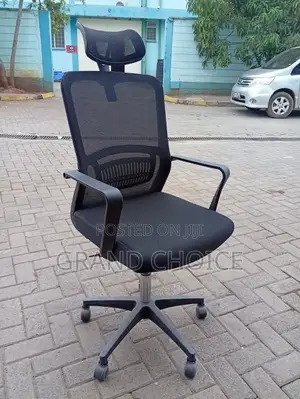Ergonomic Swivel Office Working Chair