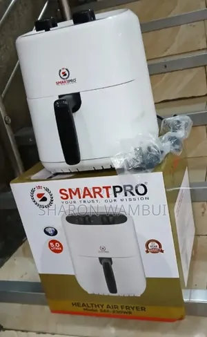 Smartpro 5litres Air Fryer Saf-230wb/Air Fryer