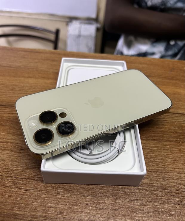 New Apple iPhone 14 Pro 256 GB Gold - thumbnail 2