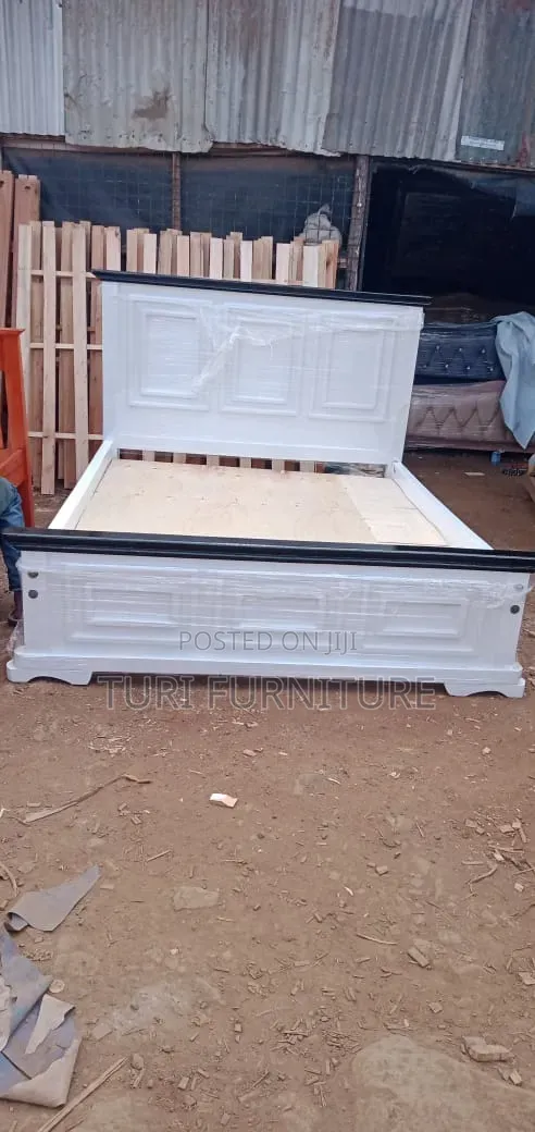 Mahogany Bed