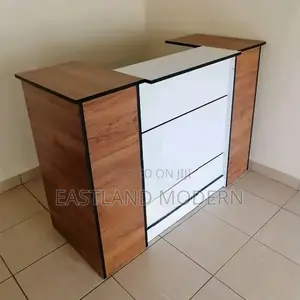 Front Waiting Desk