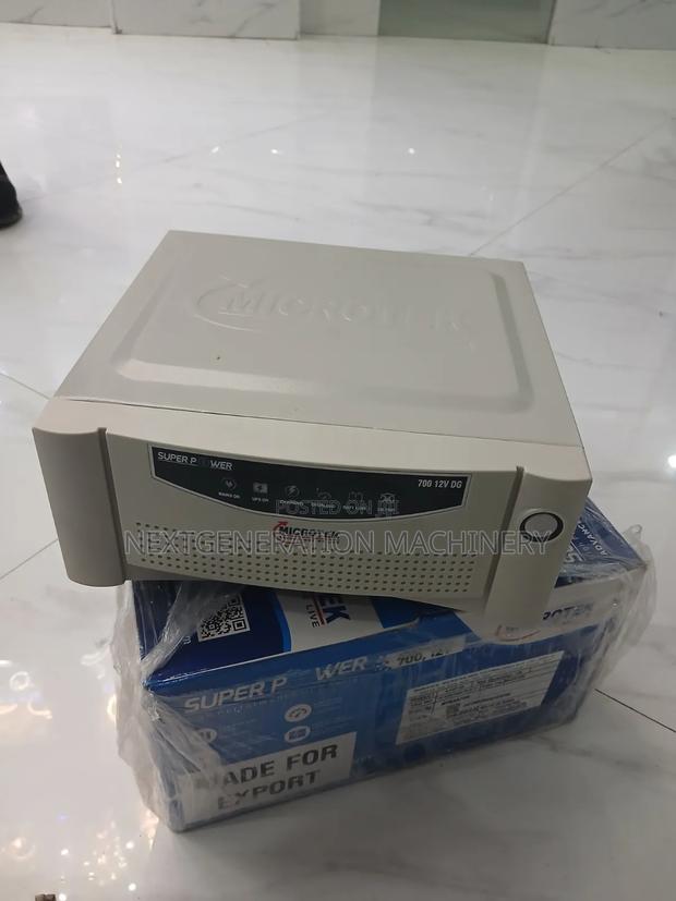 Microtek 700 Watts Power Inverter