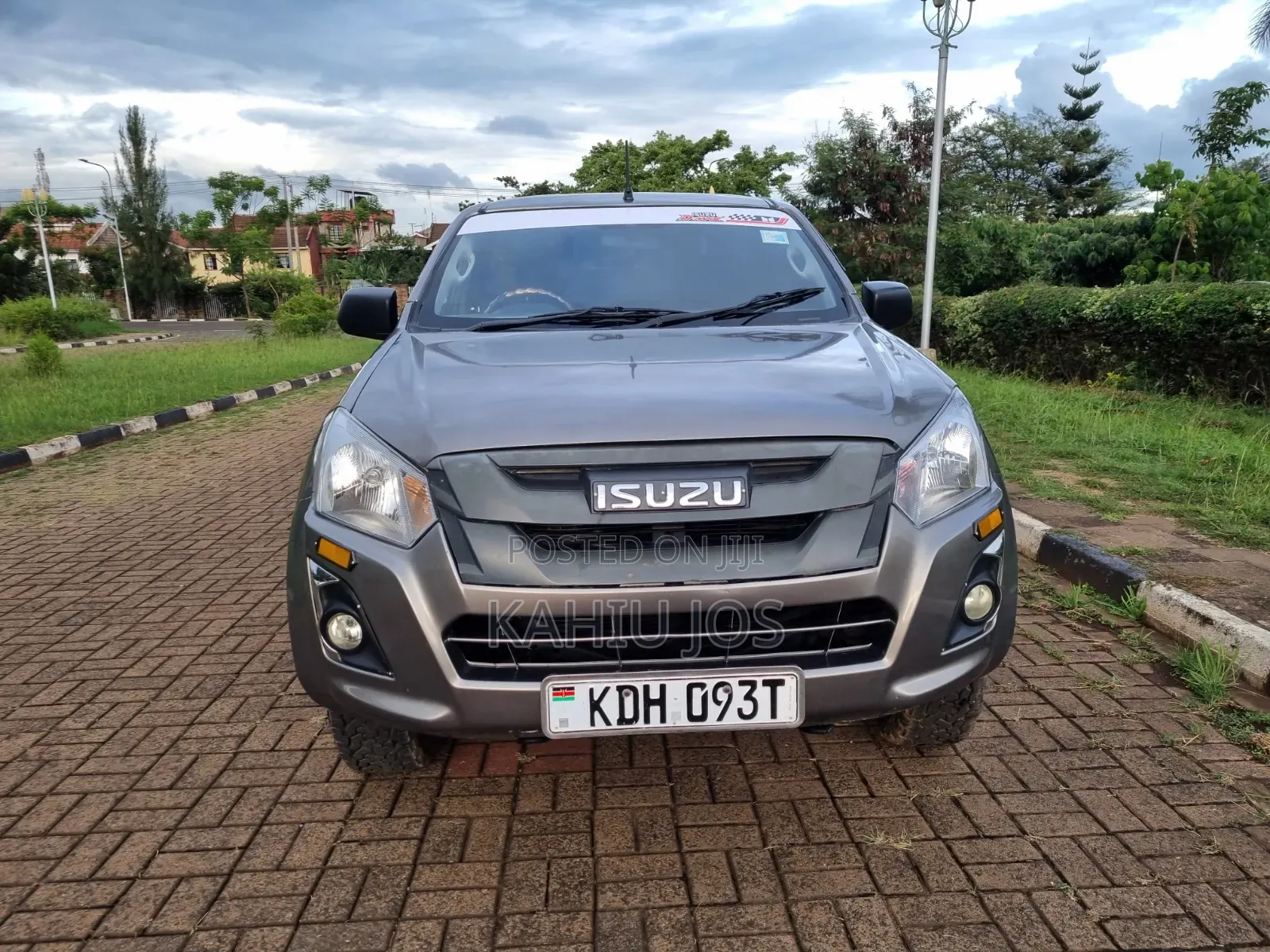 Isuzu D-MAX 2022 Gray