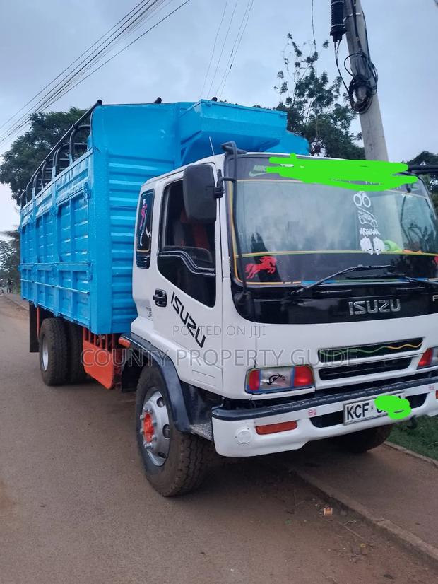 Isuzu FSR Reg KCF Gari Safi Mechanically Sound Chassis, Engine Intact
