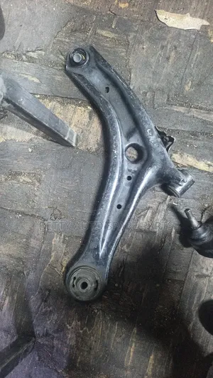 Mazda Demio 2010 Control Arms