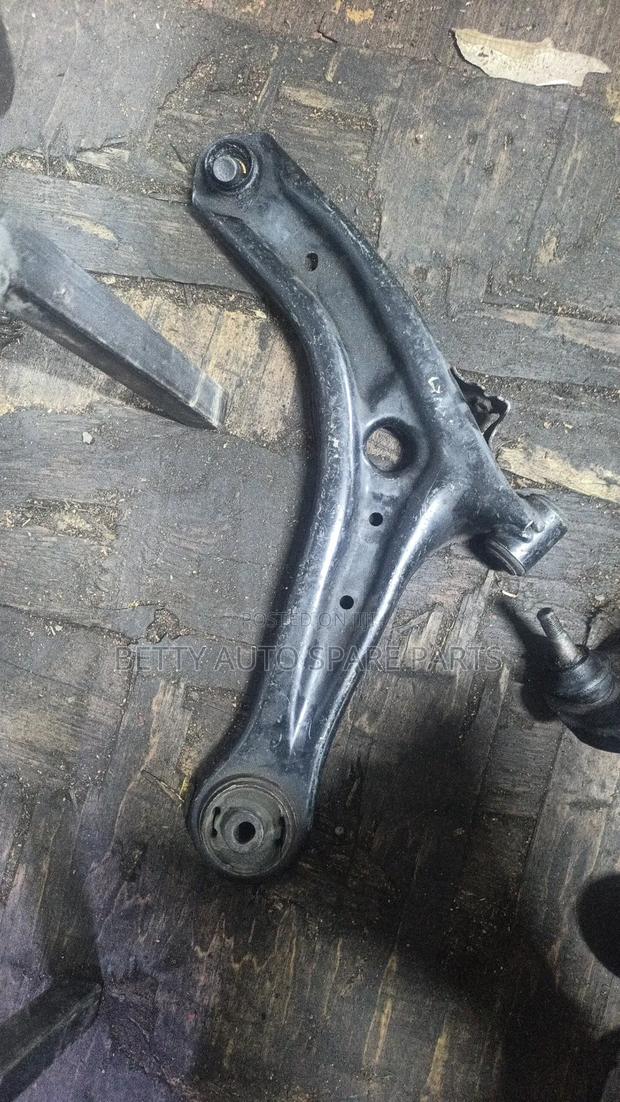 Mazda Demio 2010 Control Arms