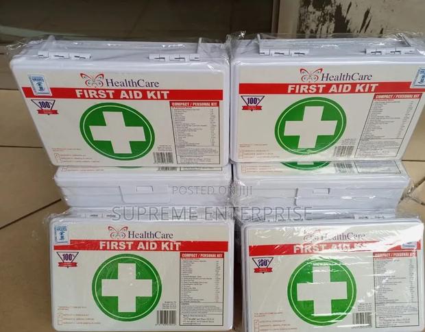 Emergency First Aid Kit/Medical Kit