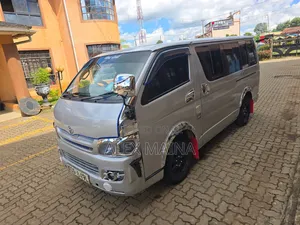 Toyota HiAce 2009 Silver