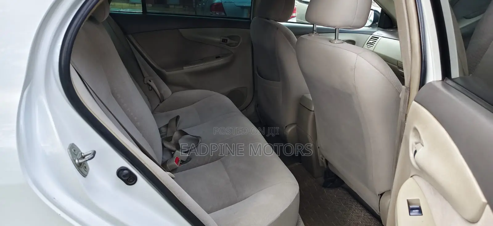 Toyota Axio 1.5 G 2WD 2010 White