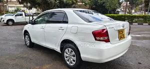 Toyota Axio 1.5 G 2WD 2010 White