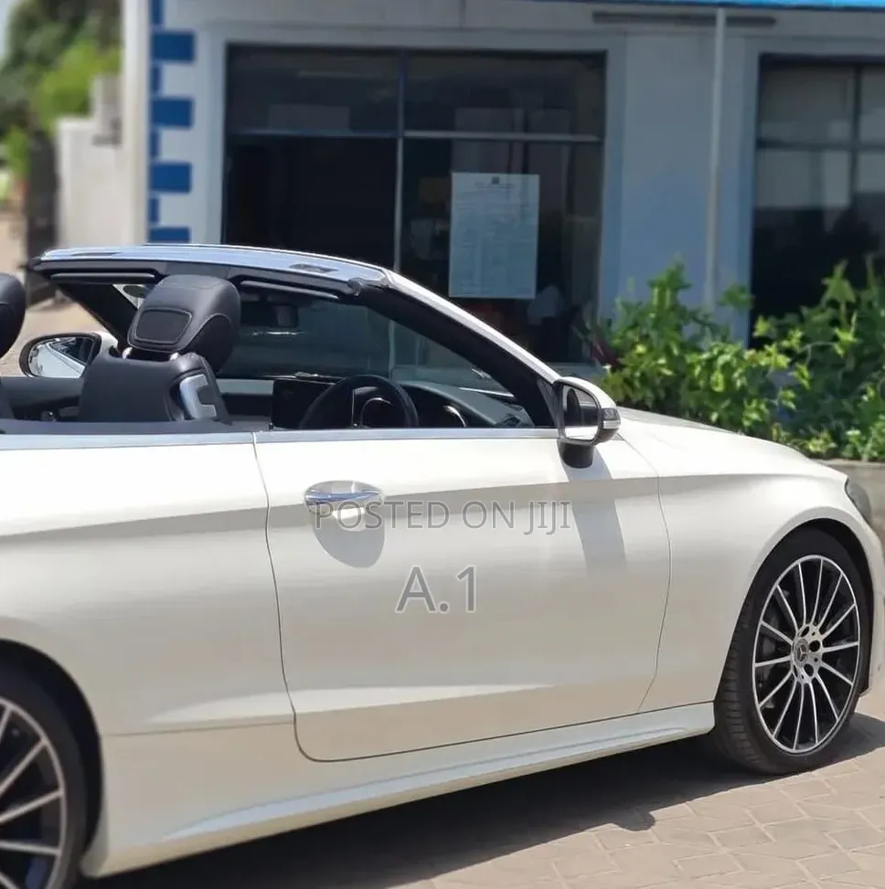 Mercedes-Benz C180 2019 White