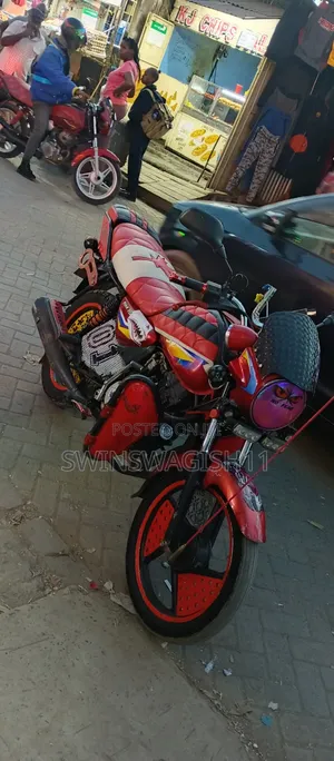 Bajaj Boxer 2023 Red