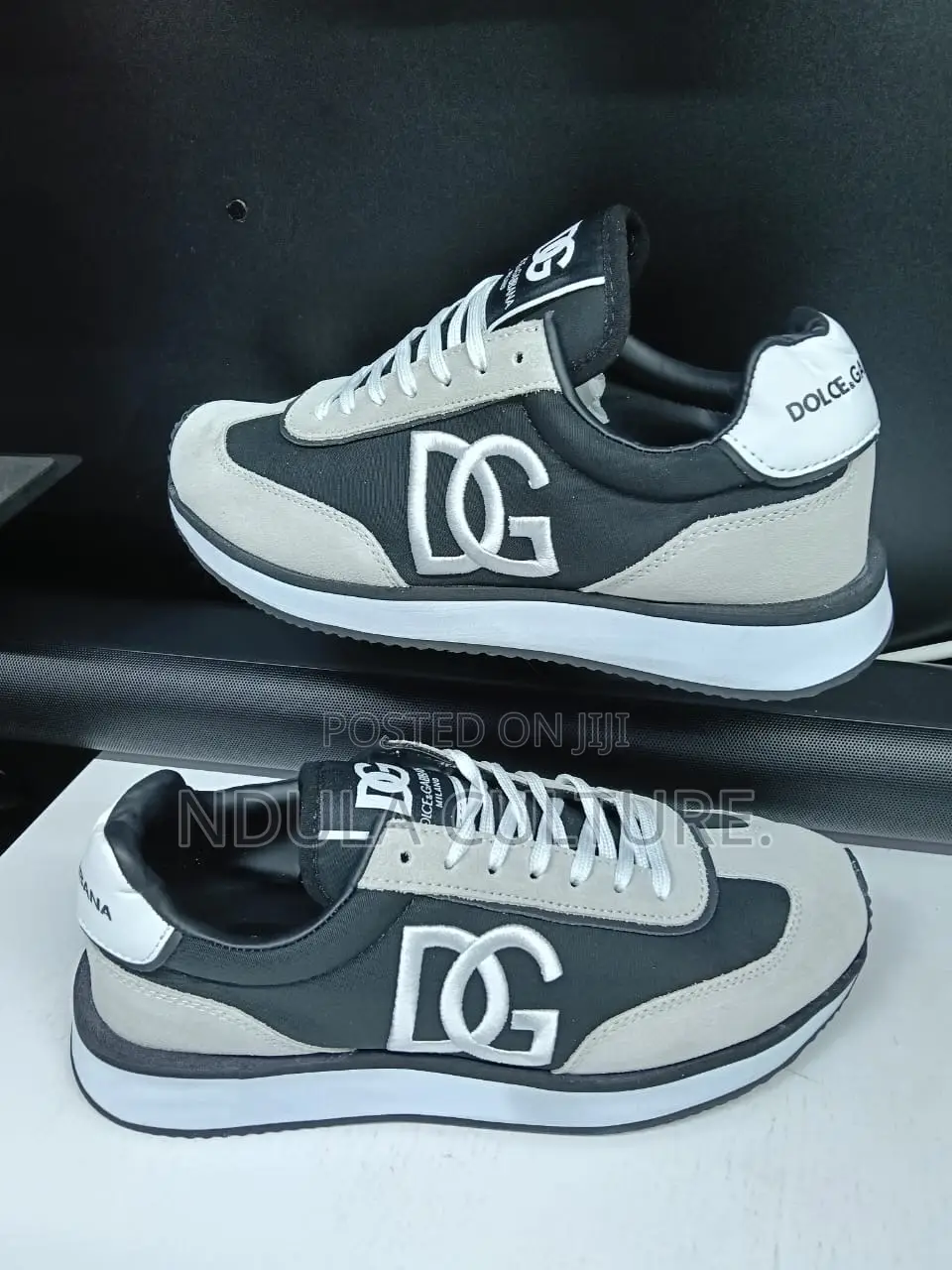 Dolce and Gabbana Dg Cushion Sneakers