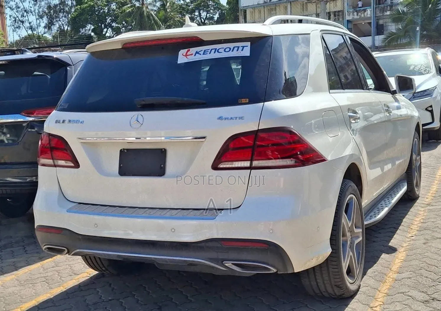 Mercedes-Benz GLE-Class GLE 350d 4MATIC 2018 White