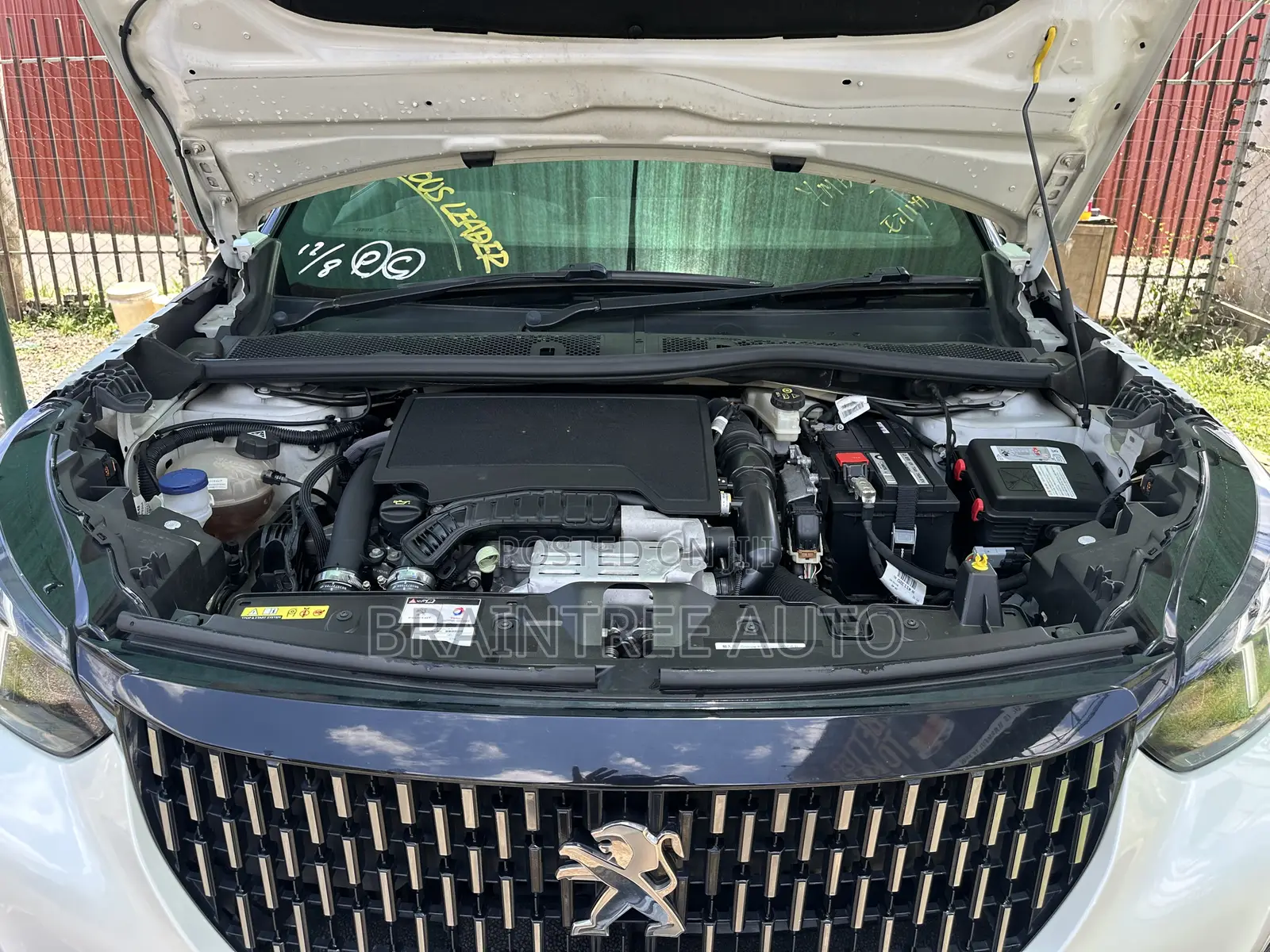 Peugeot 2008 1.2 PureTech (155 Hp) 2021 White
