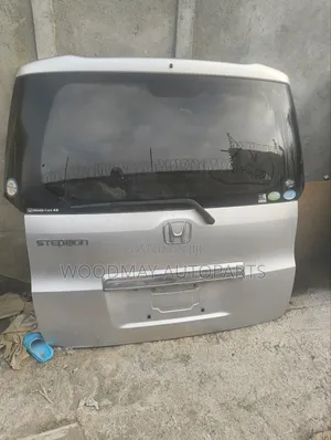 Honda Stepwagon Spada Boot