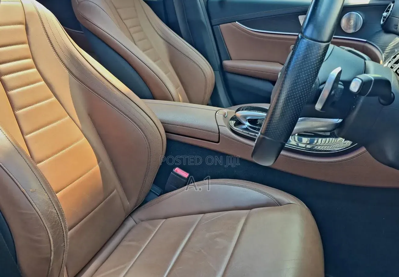 Mercedes-Benz E200 2019 Black