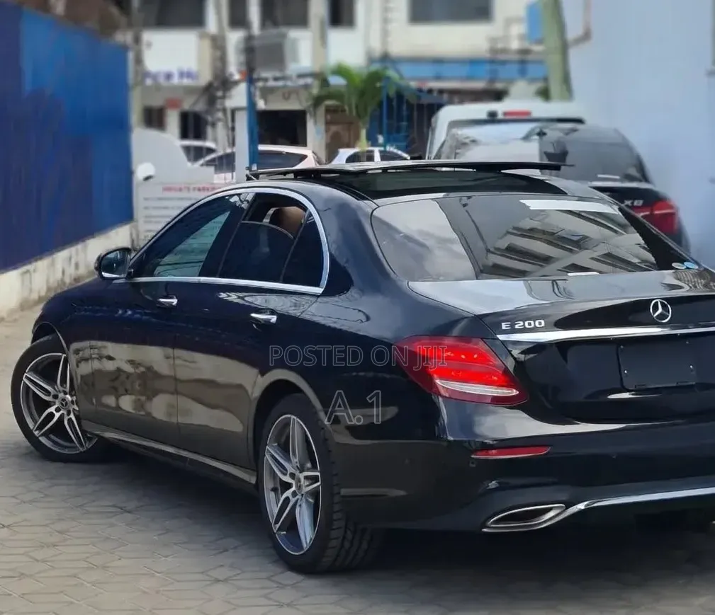 Mercedes-Benz E200 2019 Black