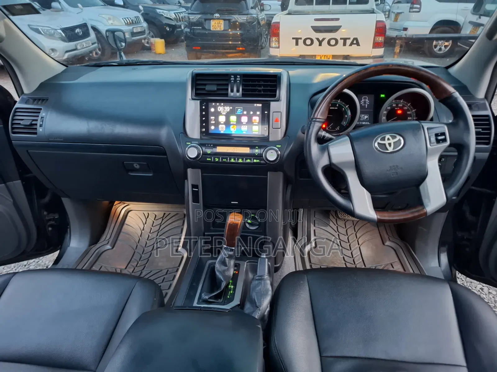 Toyota Land Cruiser Prado 2.7 i 2012 Black