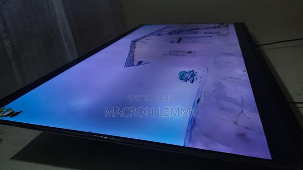 Vision + 55" Smart Tv - thumbnail 4