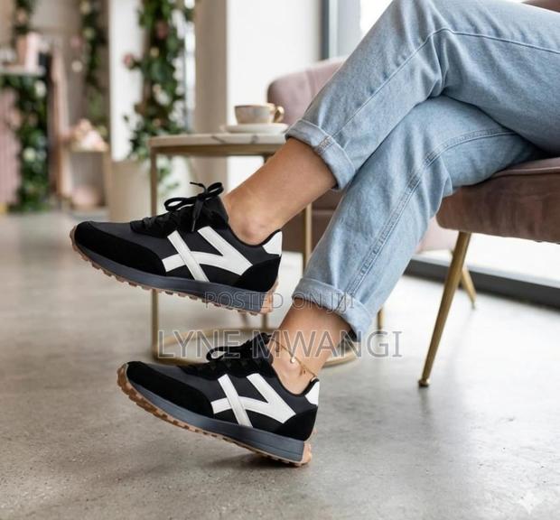 Unisex Sneakers - thumbnail 3