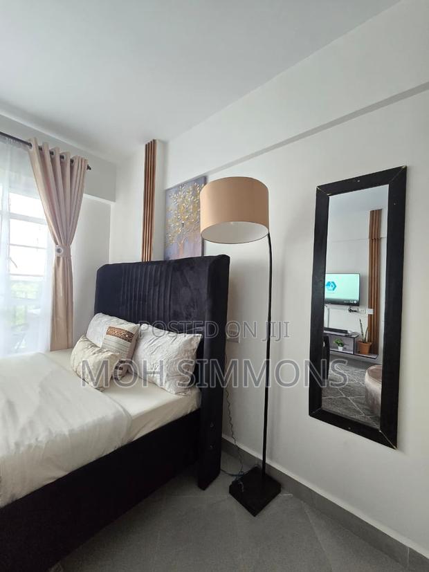 Elegant Fully Furnished Airbnb Studio Parklands / Ngarafully F