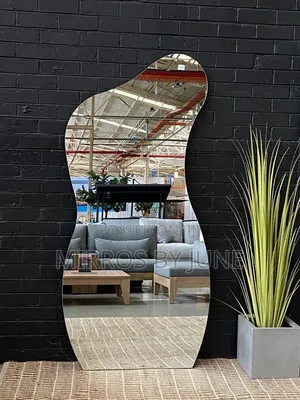 Dressing /Makeup/Spa/Launch Area Mirror