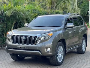 Toyota Land Cruiser Prado 2016 Gray