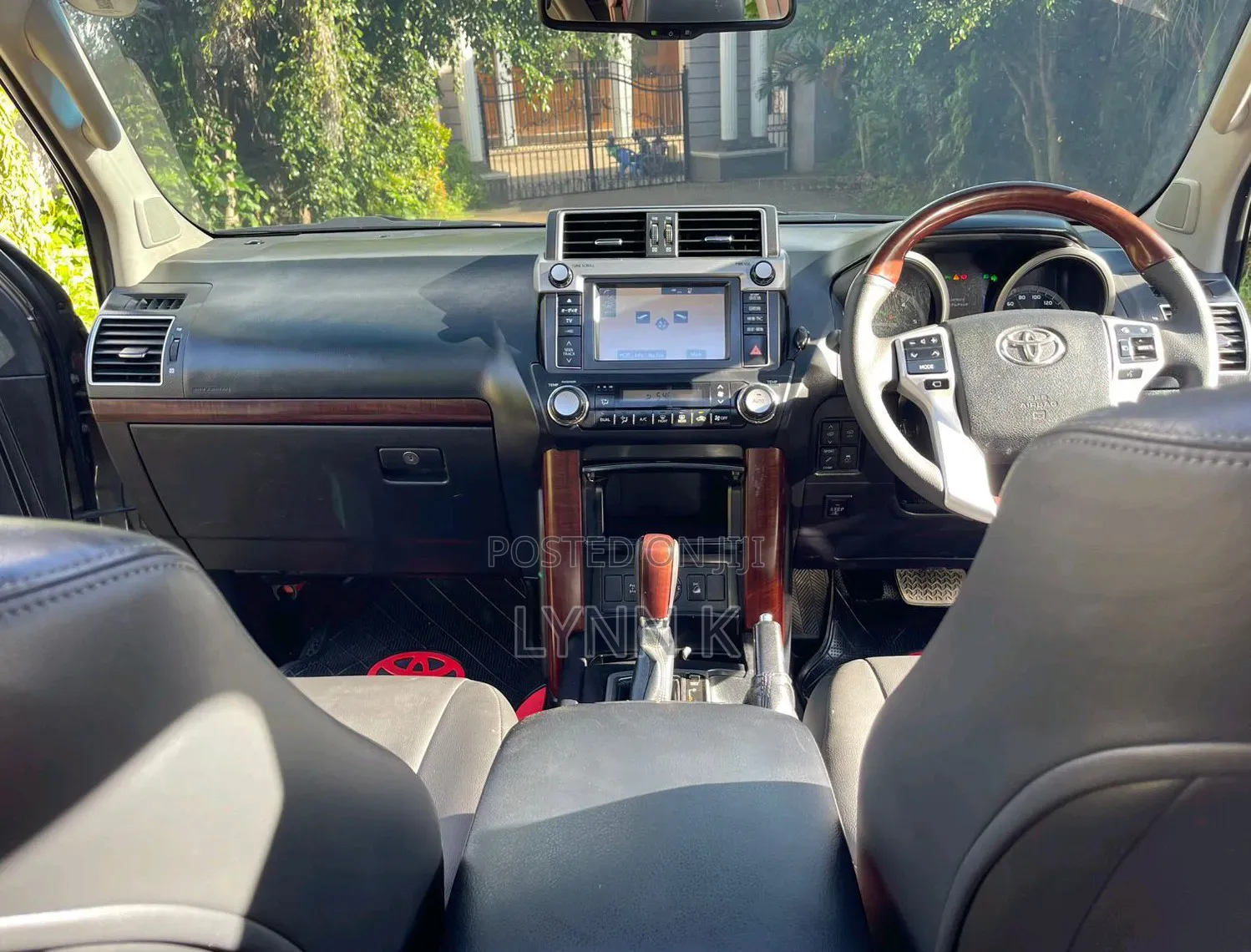 Toyota Land Cruiser Prado 2016 Gray